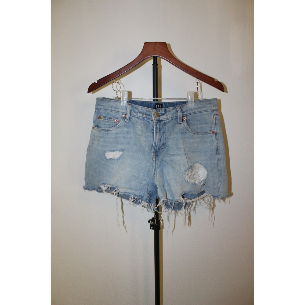 Gap Women's Light Wash Distressed Denim Shorts Raw Hem Vintage Wash Size 27